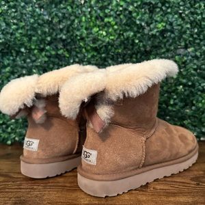 UGG Mini Bailey Bow Chestnut Winter Boot